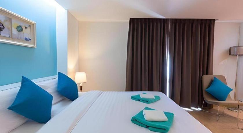 Hotel By Dee @Jomtien Pattaya Exterior foto